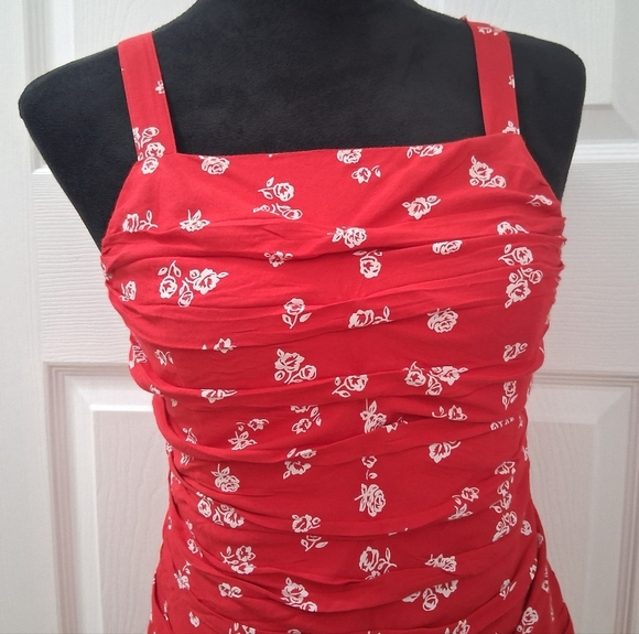 NWT Bardot Junior Red Lia Floral Ruched Dress  Size 16(XL) - Picture 2 of 8